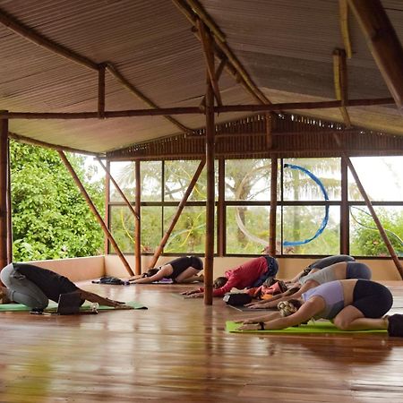 Essence Arenal Spa & Yoga El Castillo Luaran gambar