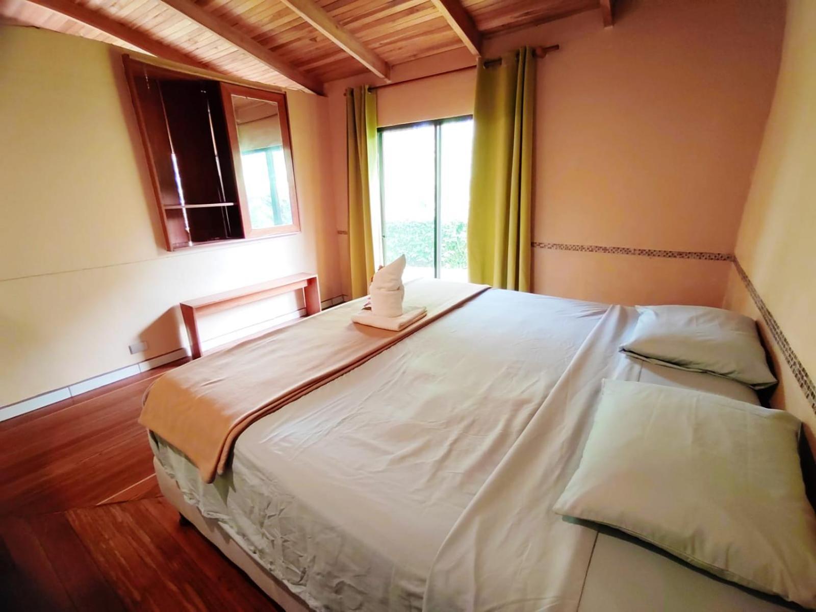 Essence Arenal Spa & Yoga El Castillo Luaran gambar