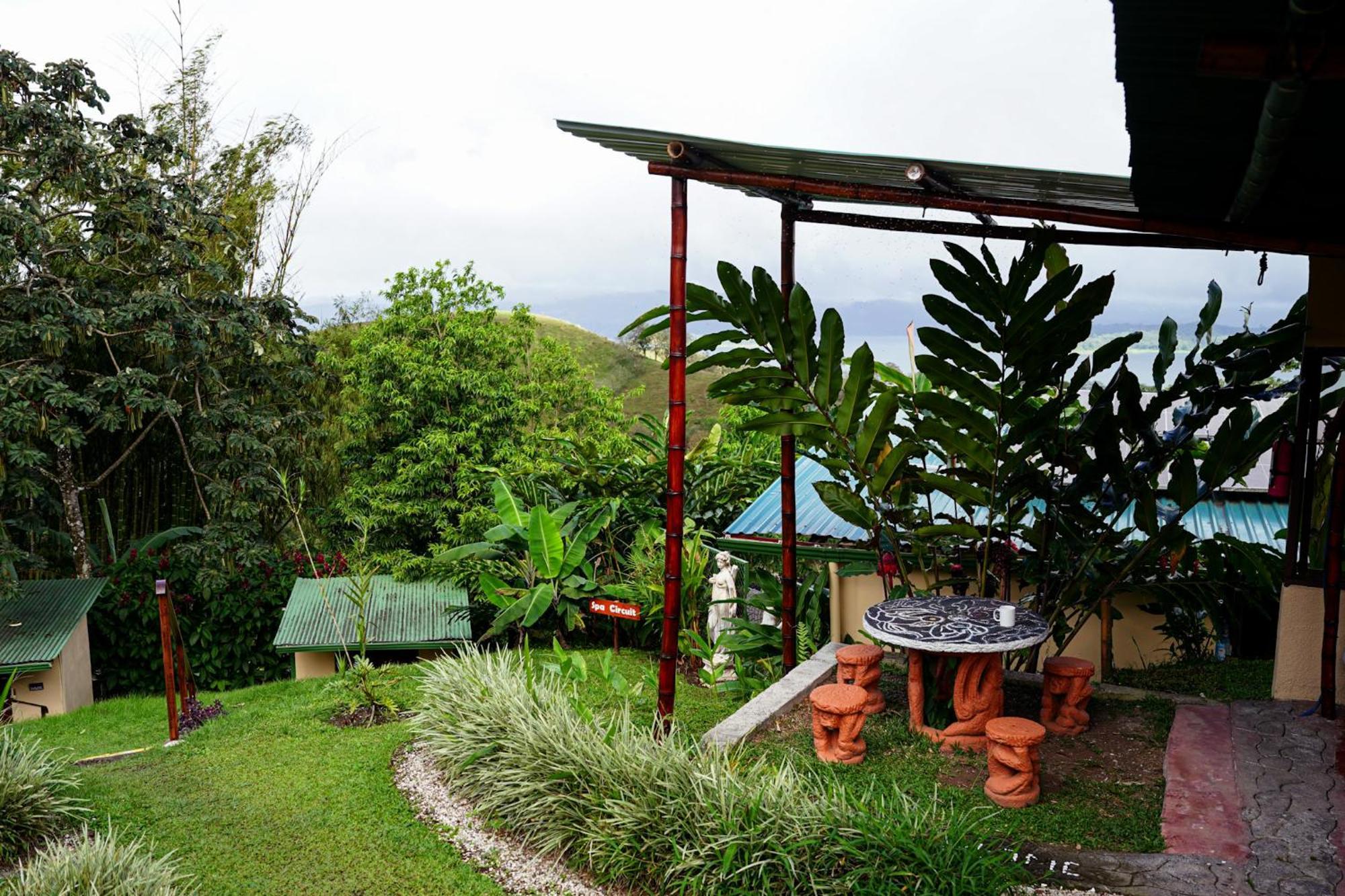 Essence Arenal Spa & Yoga El Castillo Luaran gambar
