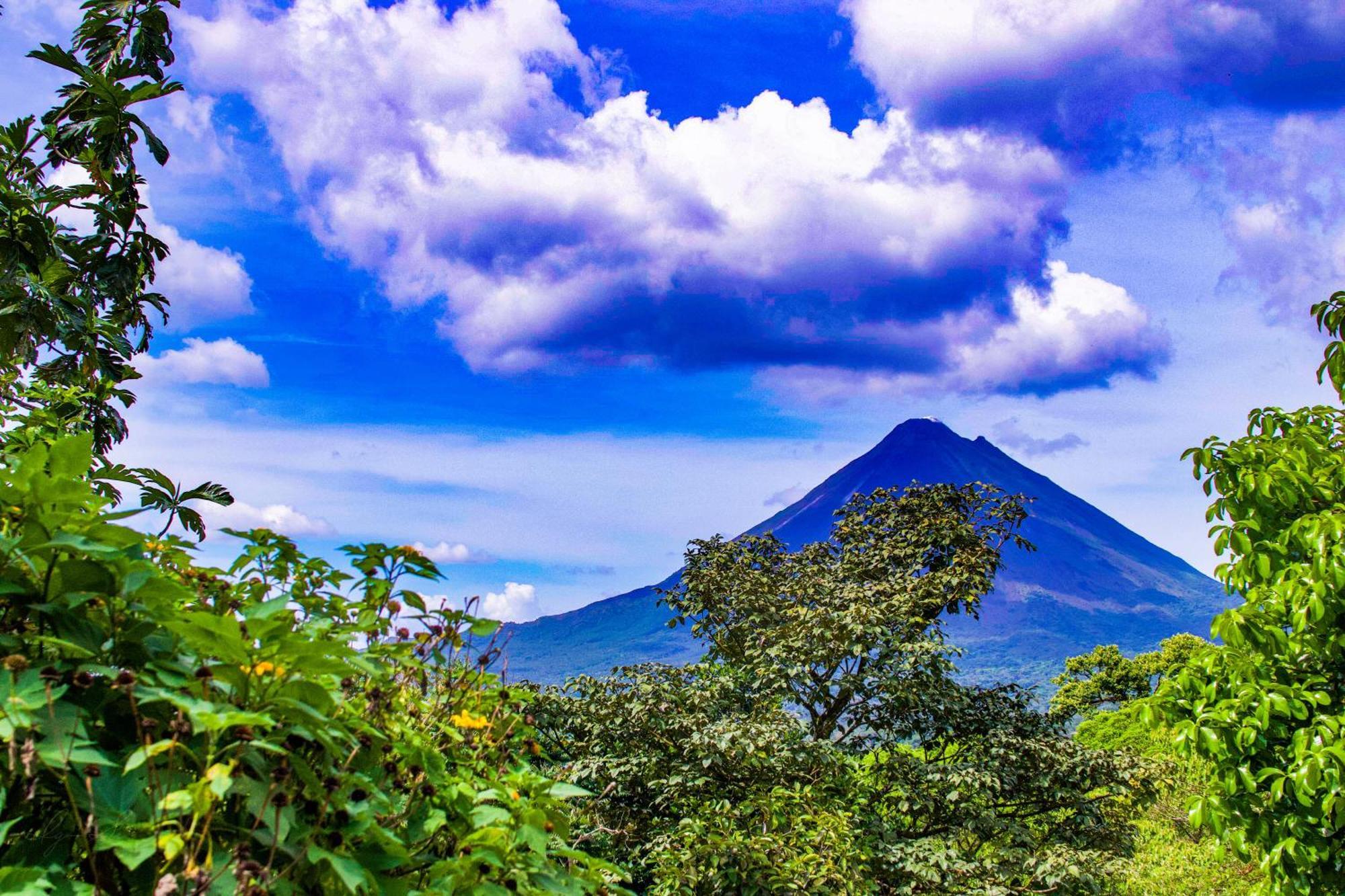 Essence Arenal Spa & Yoga El Castillo Luaran gambar